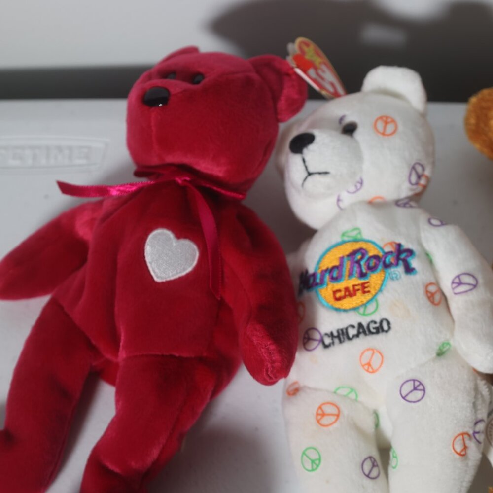 Ty Beanie Babies Lot of 6 Bears Erin Valentina Fuzz Millennium Hardrock Cafe Chi - Picture 2 of 6